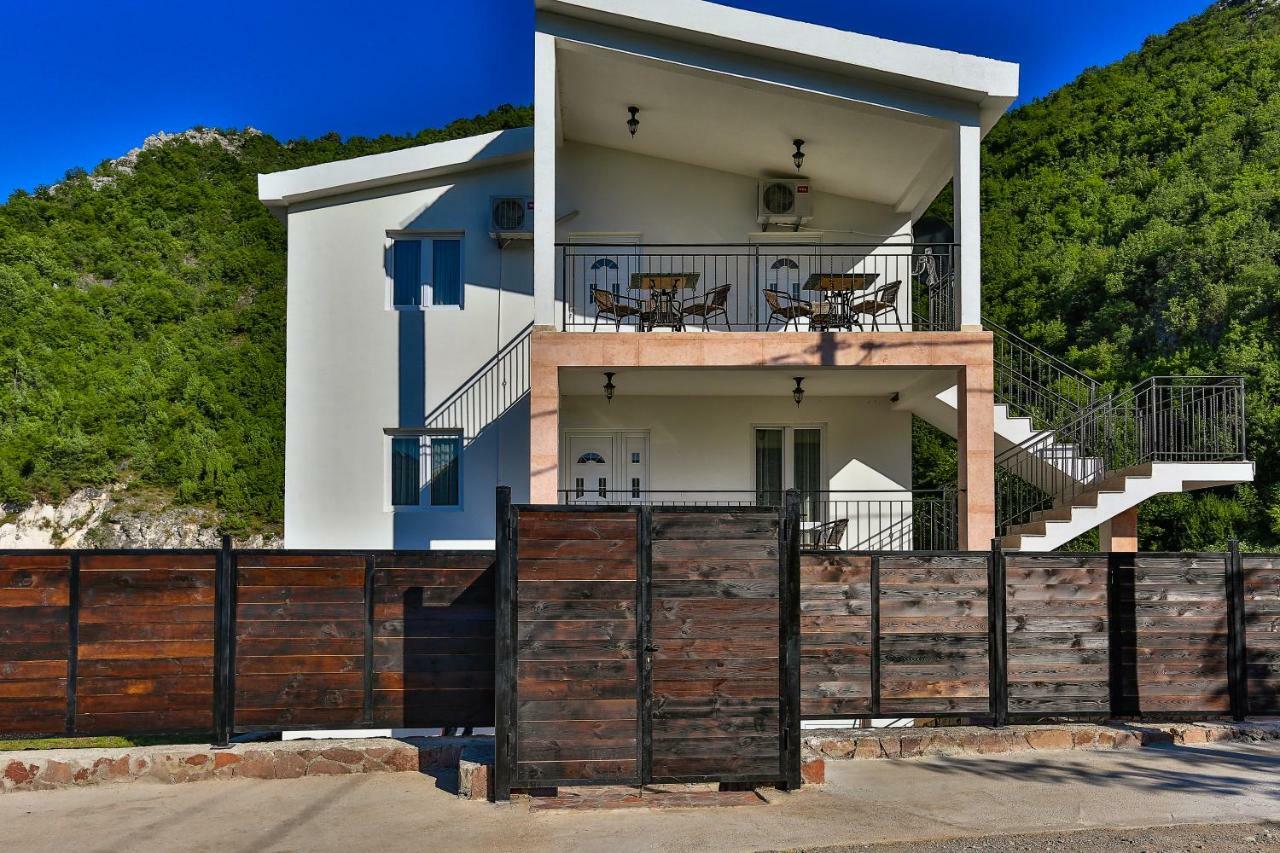 Gazdinstvo Vranac Apartment Вирпазар Екстериор снимка